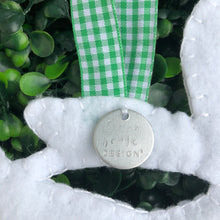 Load image into Gallery viewer, Swan Pool Float Ornament