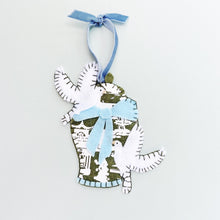 Load image into Gallery viewer, Turtle Doves on a ginger jar ornament on a pale blue background