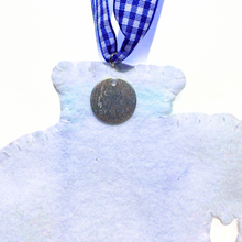 Load image into Gallery viewer, Personalized Elephant Stool Ornaments