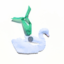 Load image into Gallery viewer, Swan Pool Float Ornament