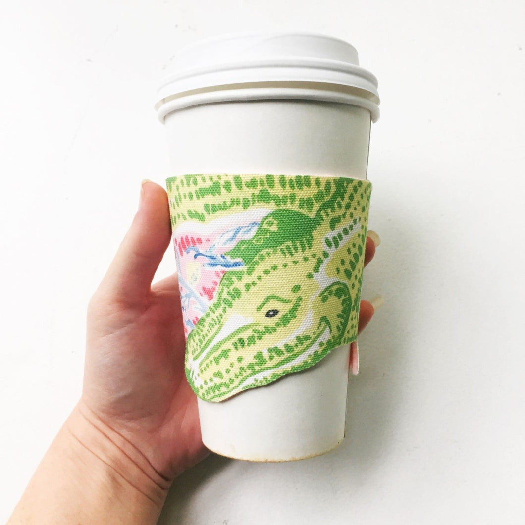 Coffee-Cozy-Alligator-Cup