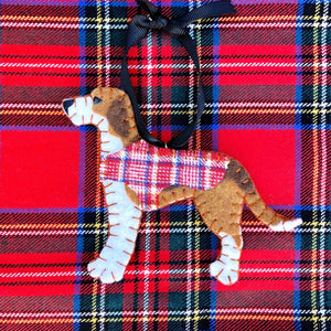 Felt Foxhounf Ornament on a Plaid Background