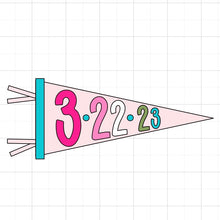 Load image into Gallery viewer, Custom Pennant for Leanna